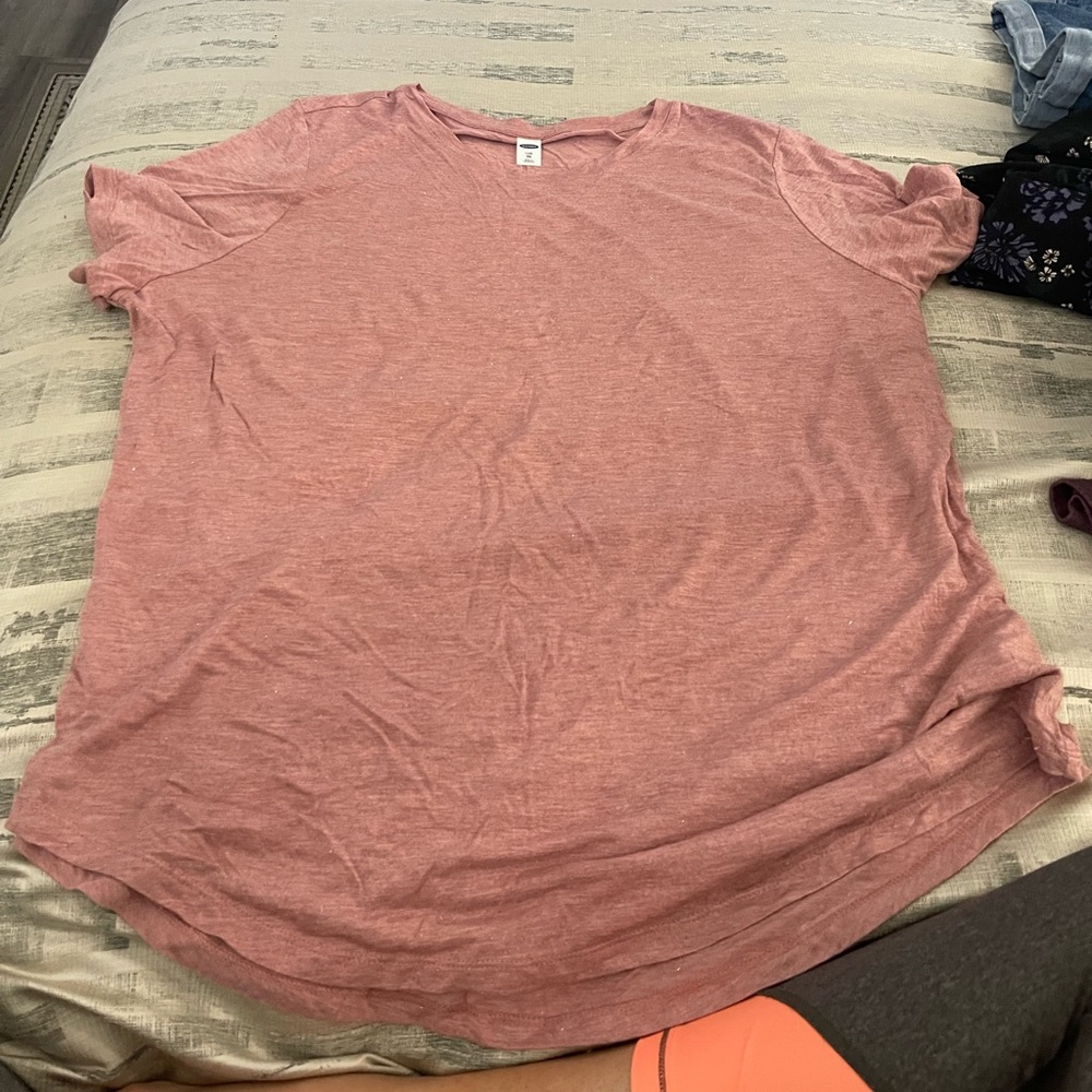 Old navy tshirt xxl